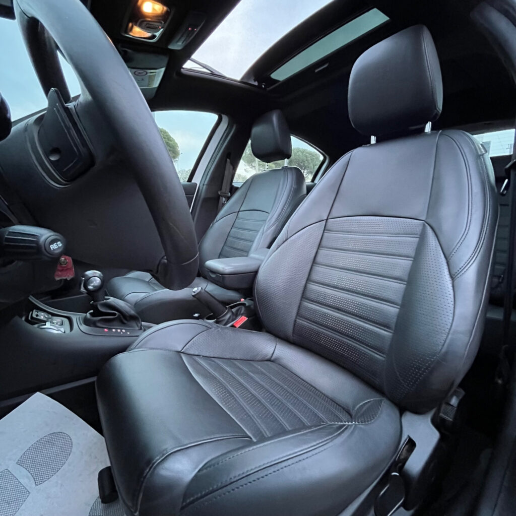 Sedili Anteriori Alfa Romeo Giulietta Veloce Usata Cagliari - AF Motors