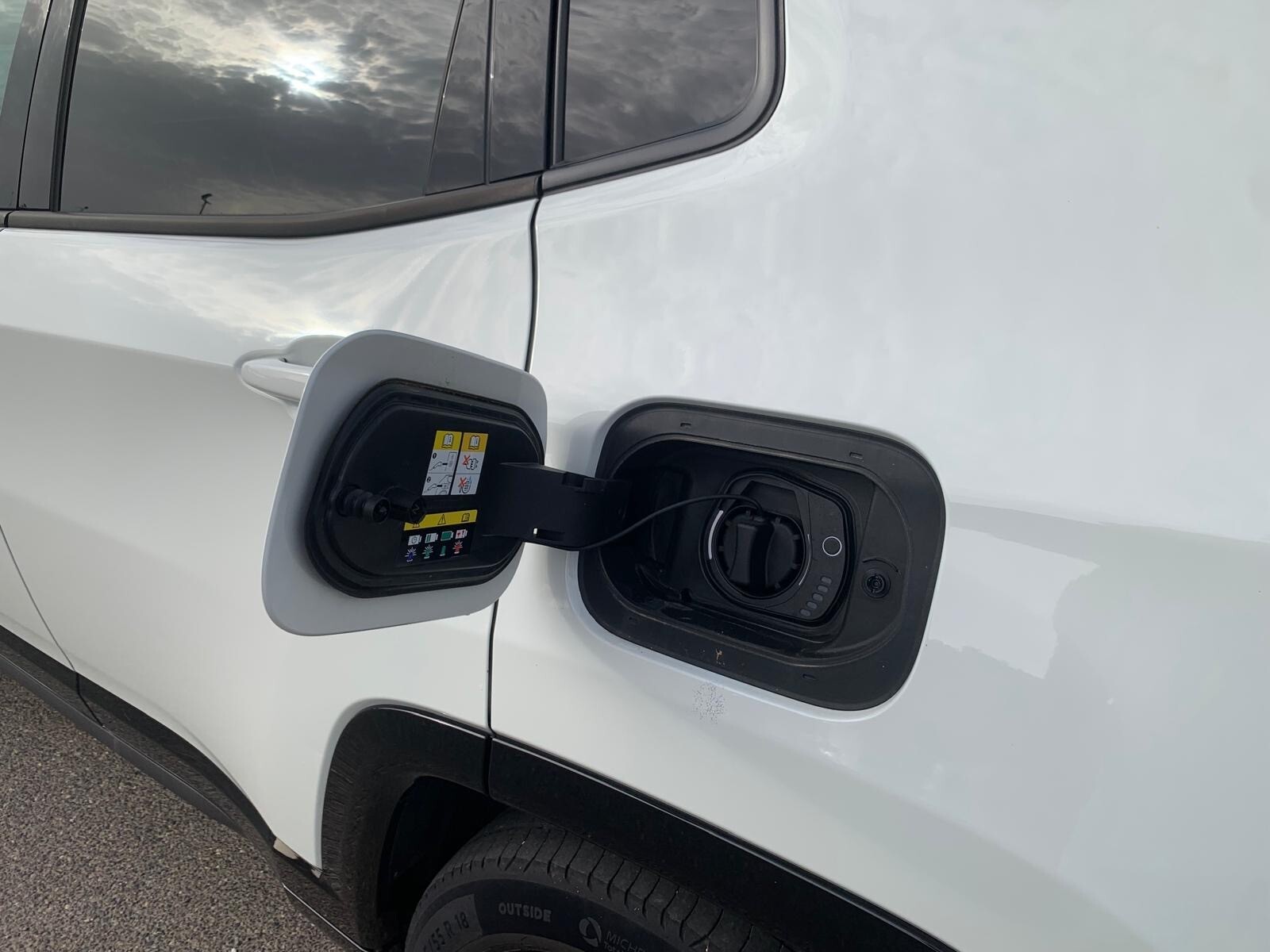 Ricarica Jeep Compass 1.3 Usata Cagliari - AF Motors Auto Usate Cagliari